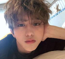 娱乐圈小黑爆料刘耀文,刘耀文疑涉重大事件，真相究竟如何？